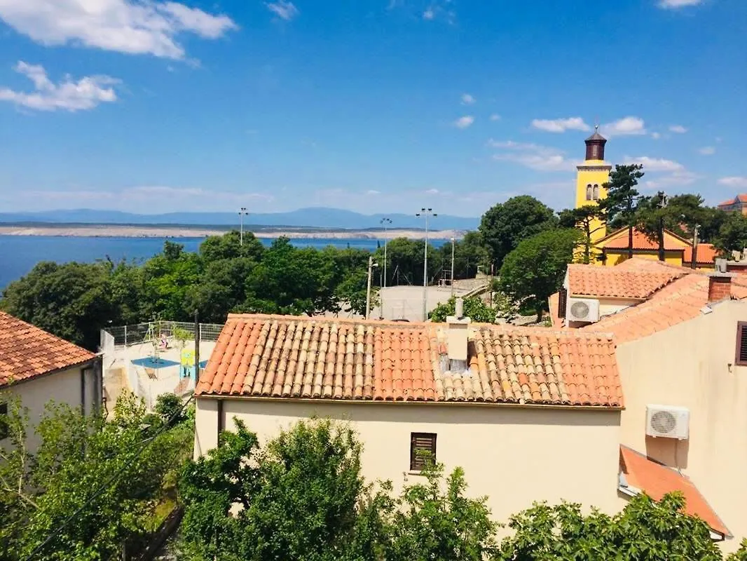 Apartment Tom Dramalj Croatia