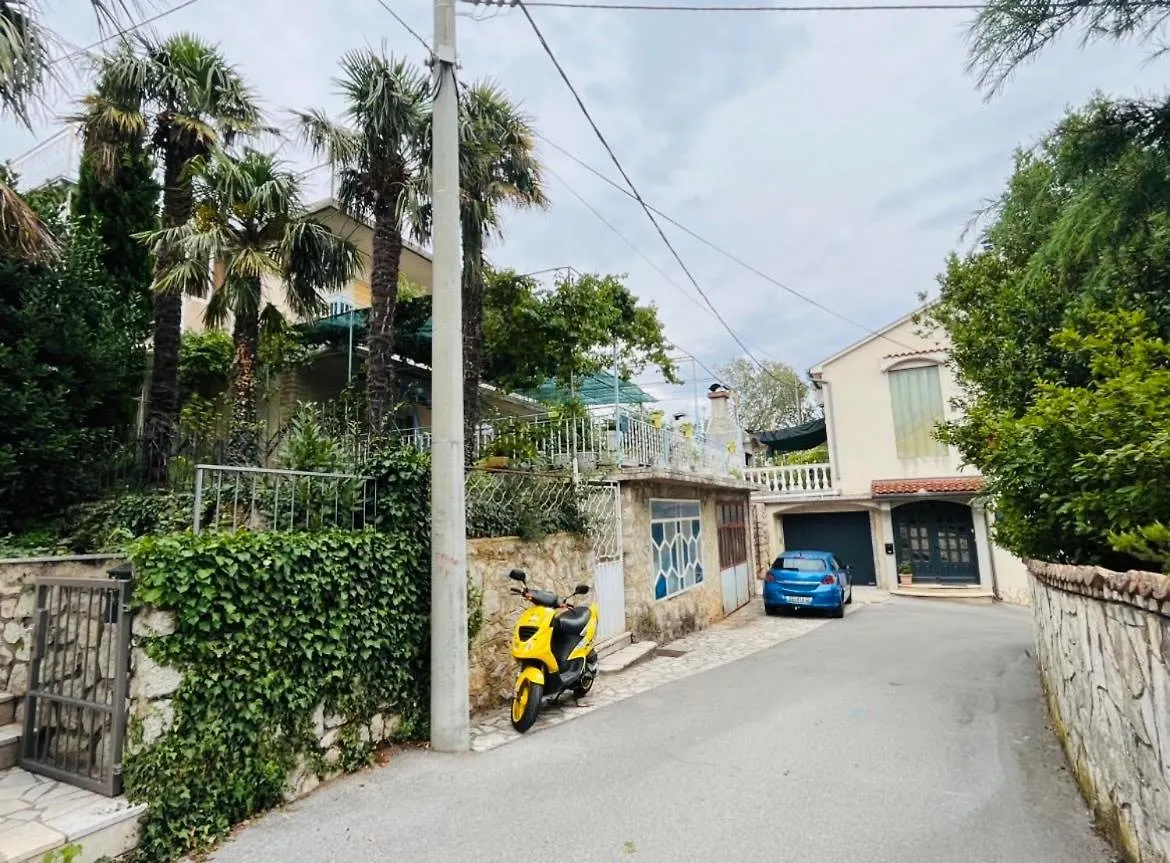 Apartment Tom 德拉马利