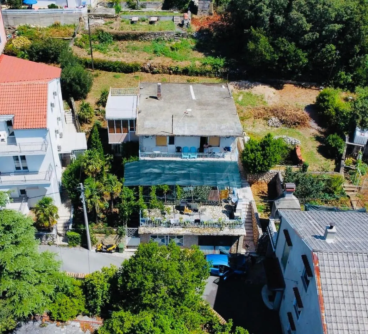 Apartment Tom 德拉马利